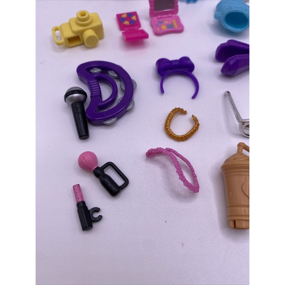 Barbie Doll Accessories Lot (coffee, Trophy, Food, And More) - Picture 2 of 8